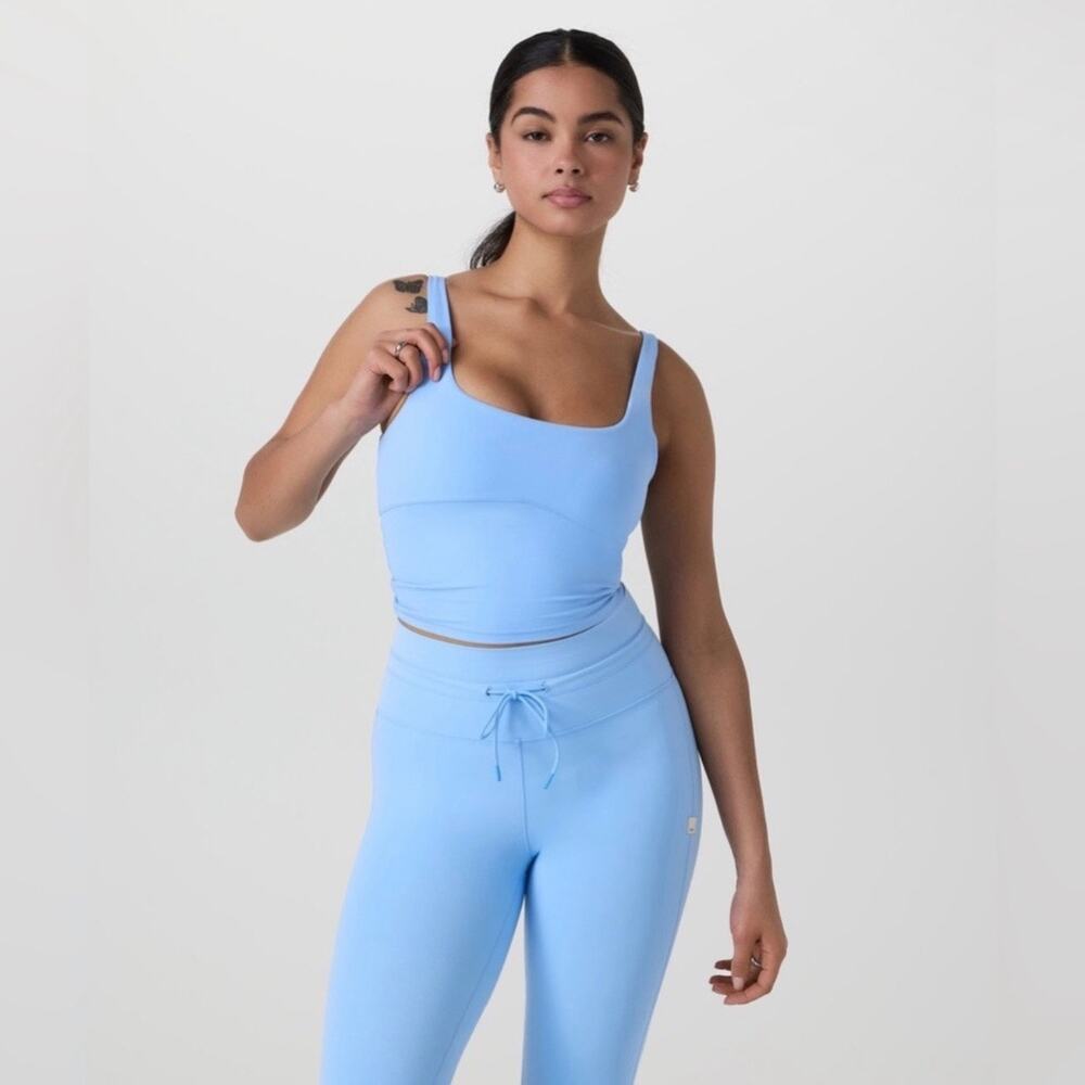NEW Vuori AllTheForm Support Tank in Spring Blue Size Medium